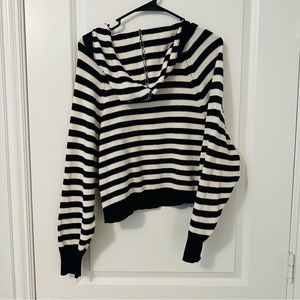 American Eagle Stripped Sweater Hoodie